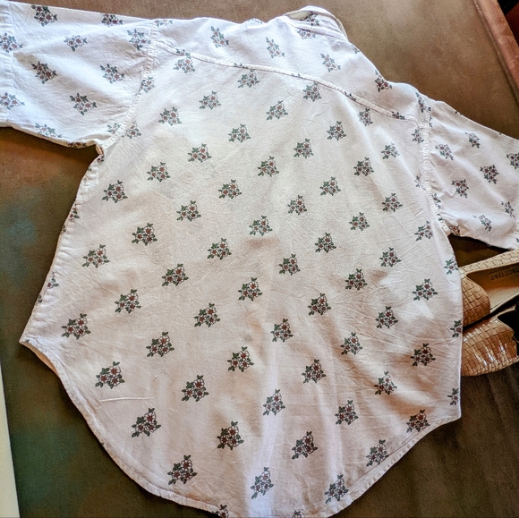 Hunters Run Tropical Shirt Medium White Red - Picture 8 of 13